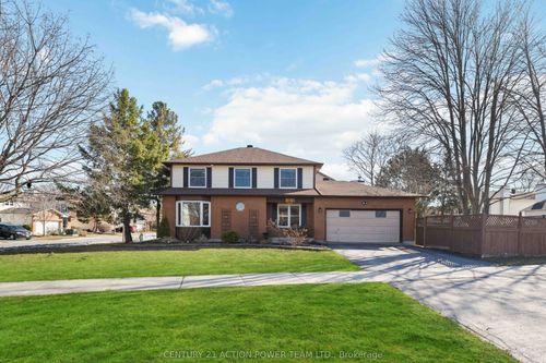 1673 Barrington St, Orléans, ON, K1C4W9 | Card Image