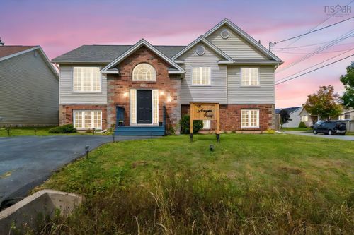 524 Cow Bay Rd, Eastern Passage, NS, B3G1J6 | Card Image