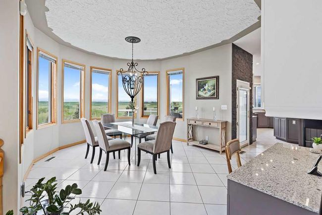 112067 292 Ave W, House other with 5 bedrooms, 6 bathrooms and 6 parking in Foothills AB | Image 15