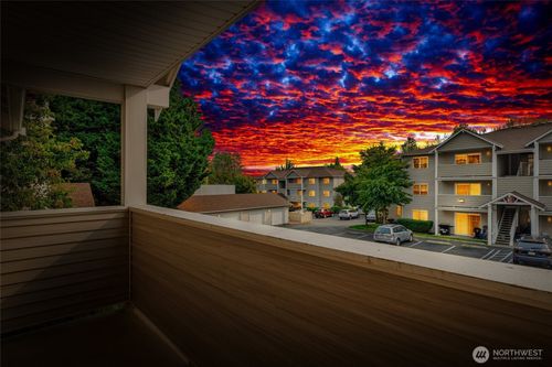 apt-f201-1001 W Casino Rd, Everett, WA, 98204-6912 | Card Image