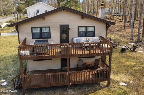 120 Yvonne Ln, Dingmans Ferry, PA, 18328-3121 | Card Image