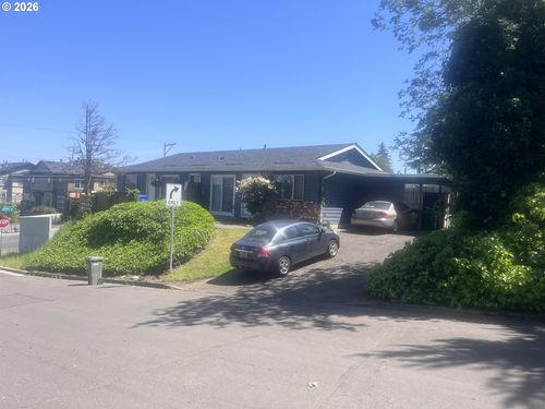 970 Nw Wonderview Ct, Gresham, OR, 97030-6602 | Card Image