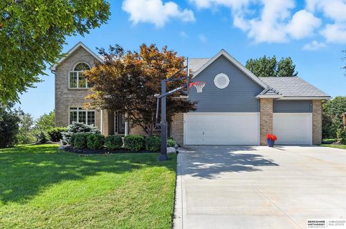 2229 S 181st Cir, Omaha, NE, 68130-2781 | Card Image