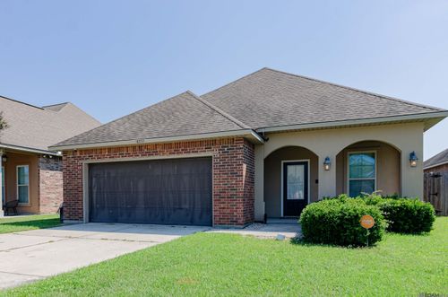 16322 Timberstone Dr, Prairieville, LA, 70769-6386 | Card Image