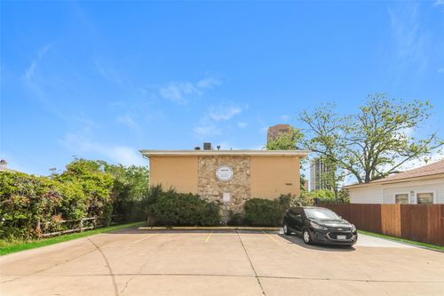 1400 N Austin St, Denton, TX, 76201-3182 | Card Image