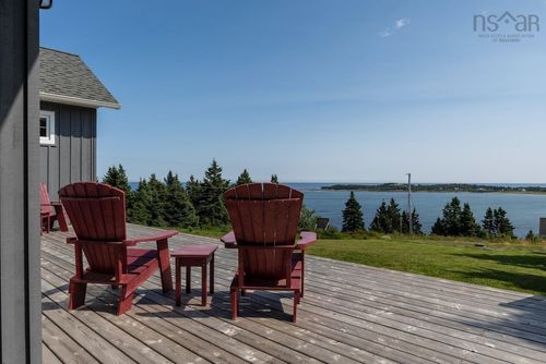 18 Woodlot Lane, Kingsburg, NS, B0J2X0 | Card Image