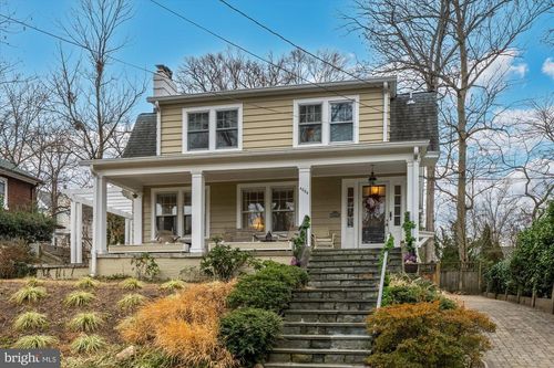 4004 Virgilia St, CHEVY CHASE, MD, 20815-5024 | Card Image