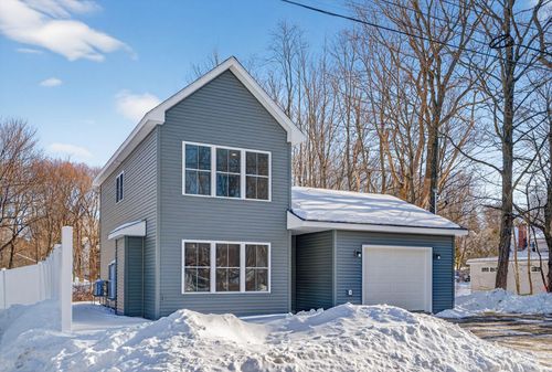 38 Oak Street, Gardiner, ME, 04345 | Card Image