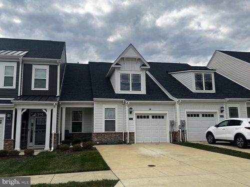 10618 Mount Rainier Pl, WHITE PLAINS, MD, 20695-3325 | Card Image