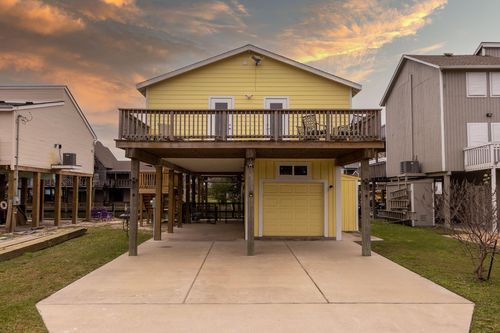 16713 Flamingo Way, Jamaica Beach, TX, 77554 | Card Image