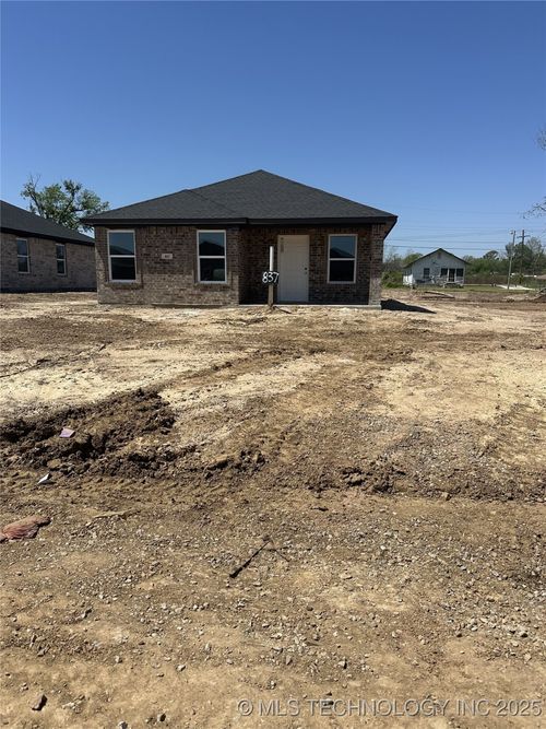837 Elm St, Seminole, OK, 74868 | Card Image