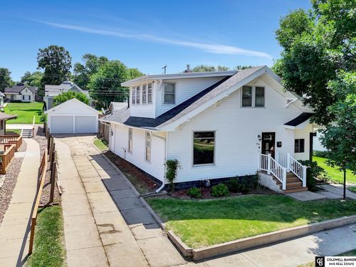 714 N Iowa Ave, York, NE, 68467-3013 | Card Image