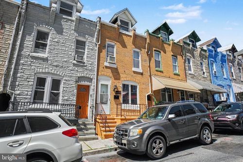 114 Pear St, READING, PA, 19601-4026 | Card Image