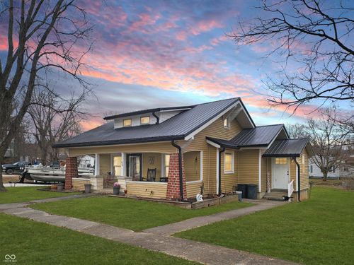 400 Se 2nd St, Paoli, IN, 47454-1213 | Card Image