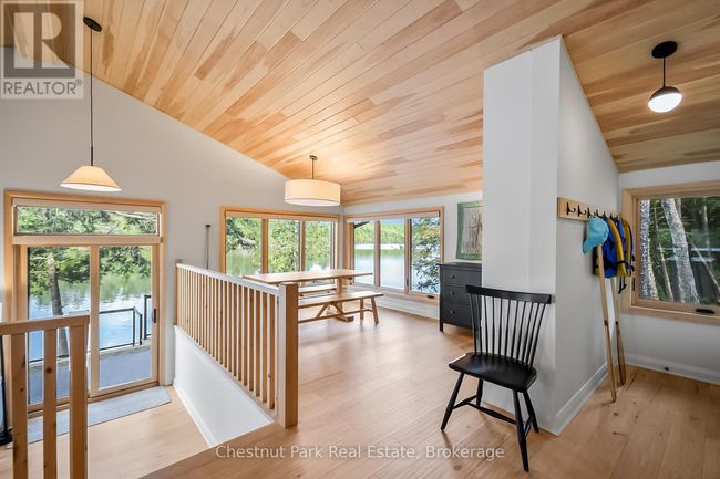 2438 Kushog Lake Road, House other with 5 bedrooms, 6 bathrooms and 8 parking in Algonquin Highlands (Stanhope) ON | Image 16