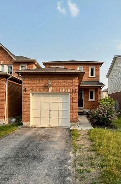 1176 Beaver Valley Cres, Oshawa, ON, L1J8N3 | Card Image