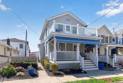 82 Franklin Ave, Ocean Grove, NJ, 07756-1127 | Card Image