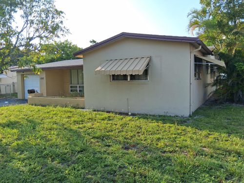 7757 Embassy Blvd, Miramar, FL, 33023-6407 | Card Image