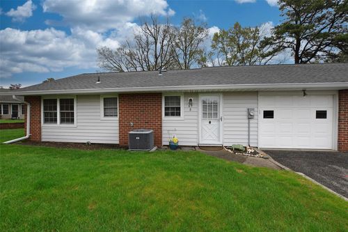 unit-b-69 Enfield Ct, Ridge, NY, 11961-8124 | Card Image