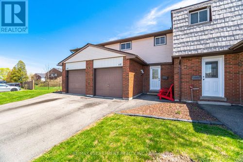 68-1350 Limeridge Rd E, Hamilton, ON, L8W1L6 | Card Image