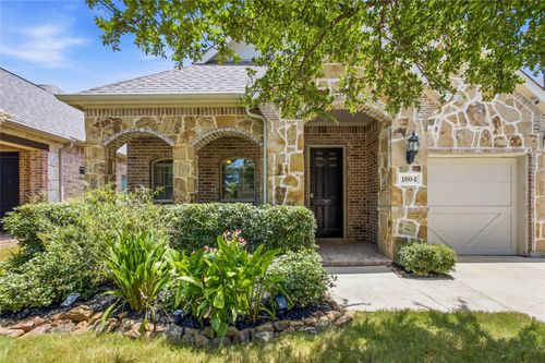 1004 Edgefield Ln, Forney, TX, 75126-3817 | Card Image