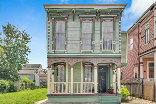 1418 Kerlerec St, New Orleans, LA, 70116-1822 | Card Image