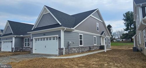 70-217 Bellaride Ln, MILLERSVILLE, PA, 17551-1566 | Card Image