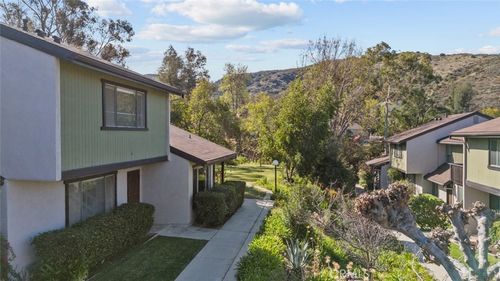 14-8740 Wyngate St, Sunland, CA, 91040-1916 | Card Image
