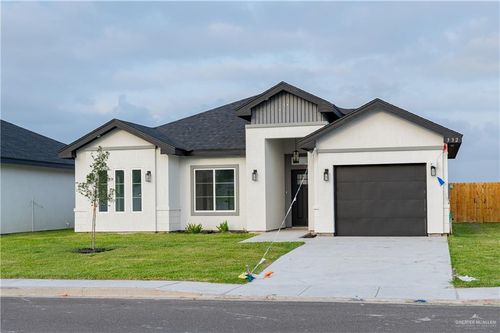 332 N Leon Avenue, Elsa, TX, 78543 | Card Image
