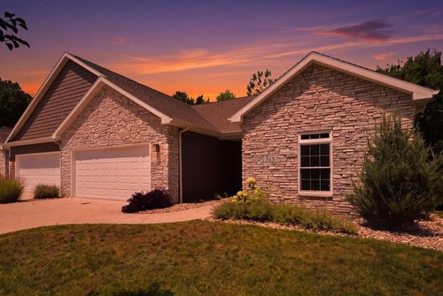 513 Williamson Cir, Angola, IN, 46703-7093 | Card Image