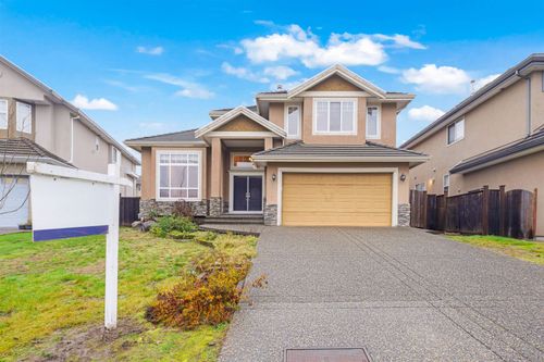 15777 109a Ave, Surrey, BC, V4N5G1 | Card Image