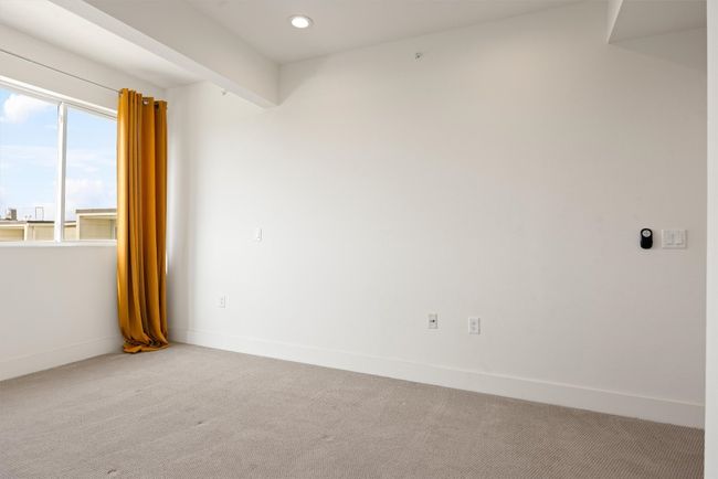 Primary Bedroom | Image 19