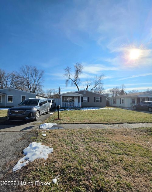 4327 Pruitt Ct, Louisville, KY, 40218-3328 | Card Image