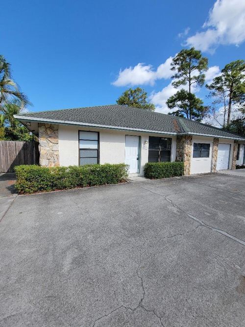 1087 Goldenrod Rd, Wellington, FL, 33414-8532 | Card Image