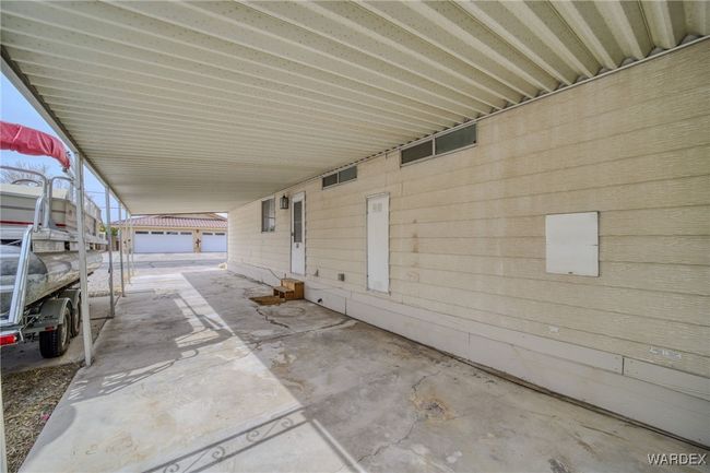Patio | Image 8