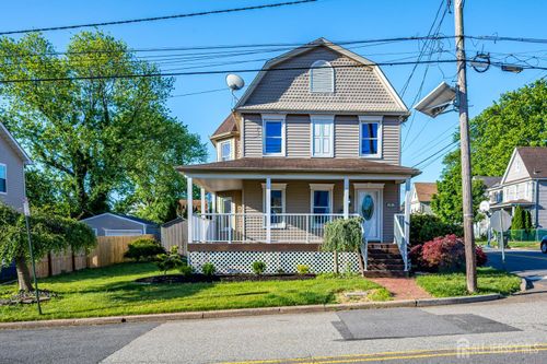 25 Homestead Ave, Avenel, NJ, 07001-1858 | Card Image