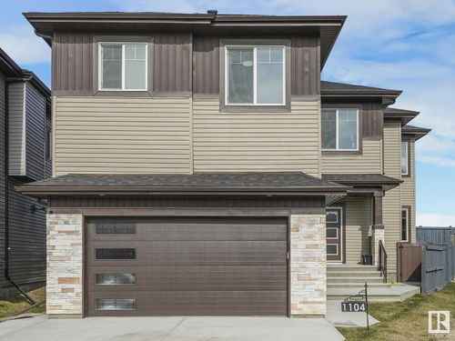 1104 152 Ave Nw, Edmonton, AB, T5Y4C8 | Card Image