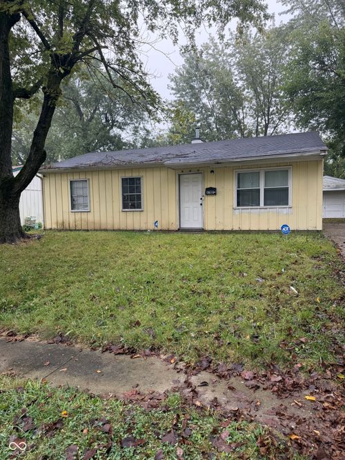 9707 E 39th St, Indianapolis, IN, 46235-1693 | Card Image
