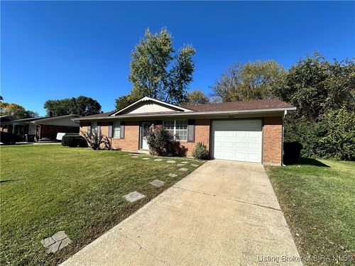 2603 Bishop Rd, Jeffersonville, IN, 47130-9507 | Card Image