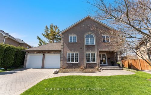 1665 Asgard Dr, Mississauga, ON, L5E3G5 | Card Image