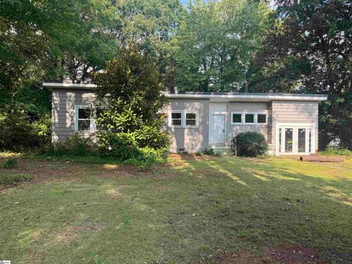 11 Ashton Ave, Greenville, SC, 29609-4950 | Card Image