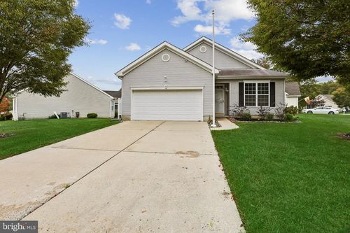 18 Daffodil Dr, TUCKERTON, NJ, 08087-4064 | Card Image
