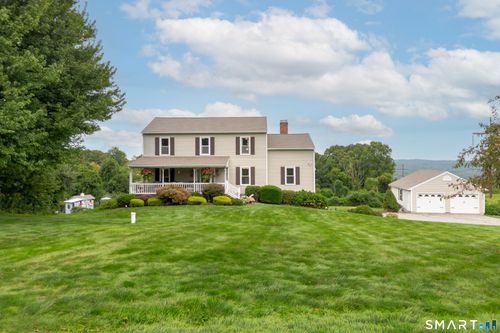 25 Bonnie Vu Ln, New Milford, CT, 06776-2651 | Card Image