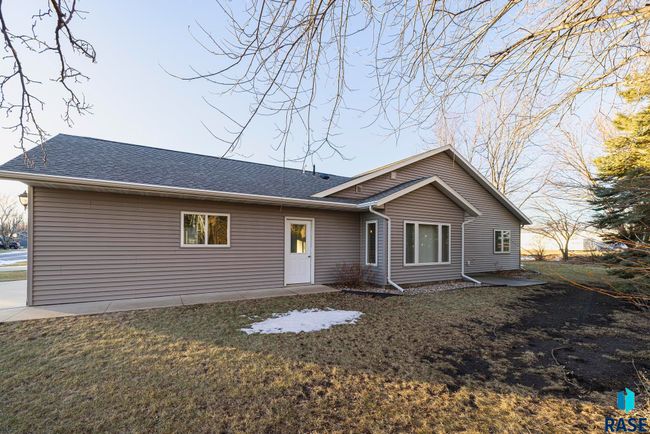 284 7th St, Townhouse with 2 bedrooms, 2 bathrooms and null parking in Westbrook MN | Image 30