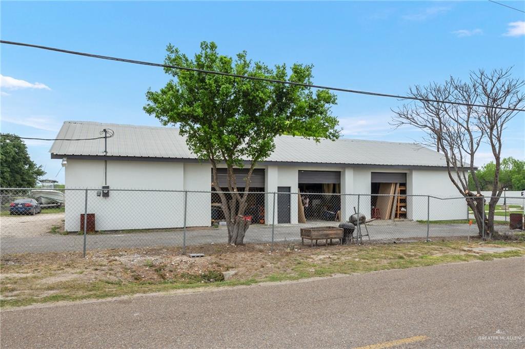 8 Mile Rd, Edinburg, TX 78541
