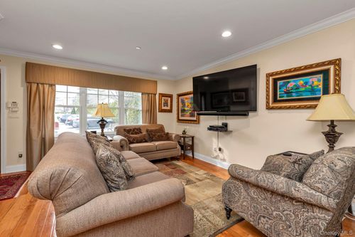 unit-a13-608 Carman Ave, Westbury, NY, 11590-6590 | Card Image