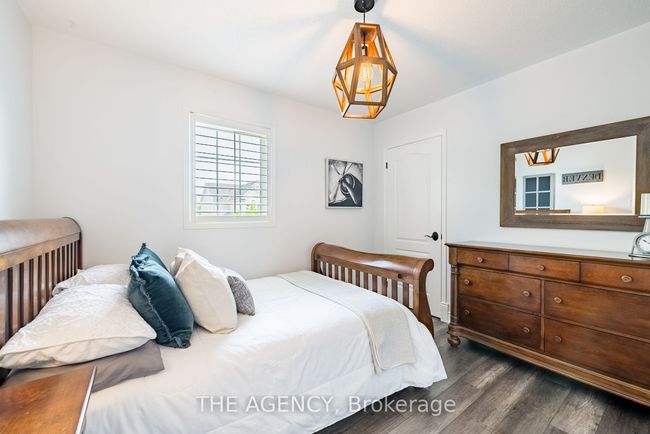 71 Tunney Pl, House other with 3 bedrooms, 4 bathrooms and 2 parking in Whitby ON | Image 25