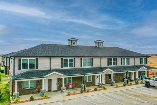 apt-f-205 Commerce St, Elkton, KY, 42220-8210 | Card Image