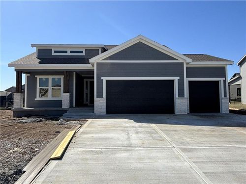 24953 W 145th St, Olathe, KS, 66061-5209 | Card Image