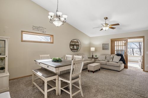 906 Shady Ridge Ln, Braham, MN, 55006-3218 | Card Image